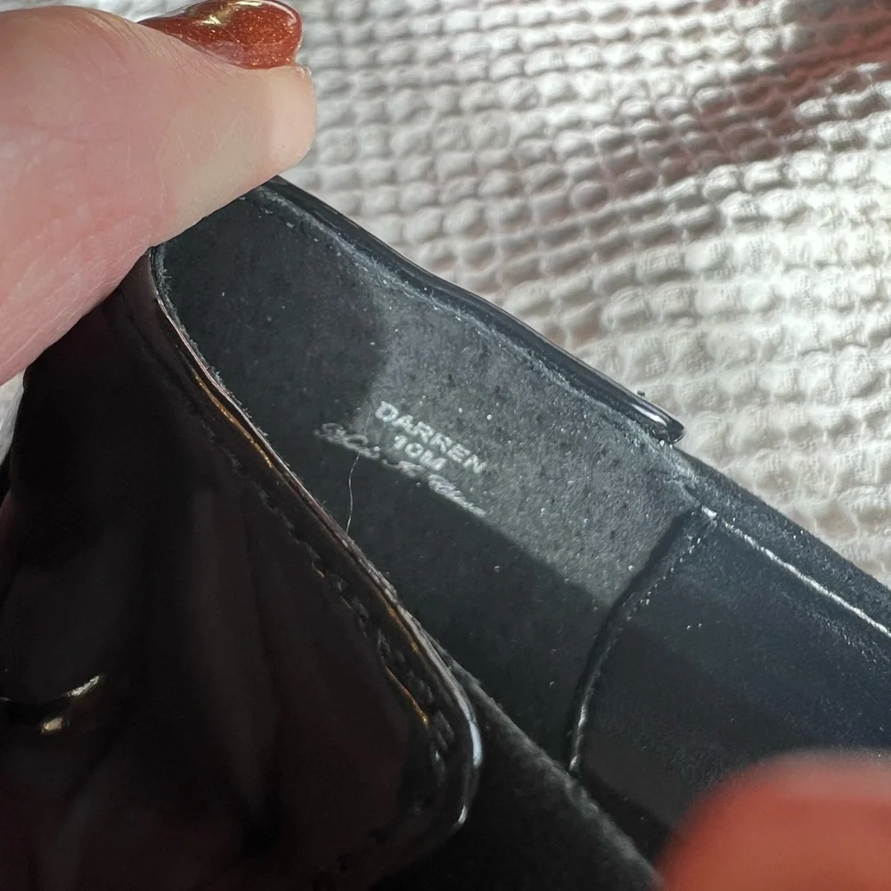 Donald J. Pliner Black Flats Sleek Loafers - Picture 5 of 6